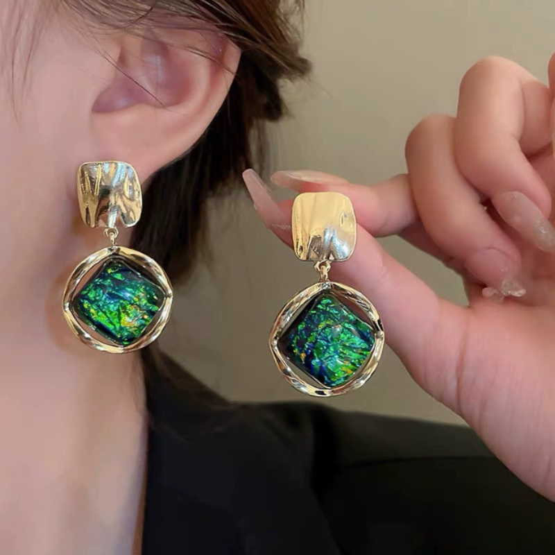 Ethnic Fashion Trends 2025 - 2025 nova tendência gradiente cor verde
